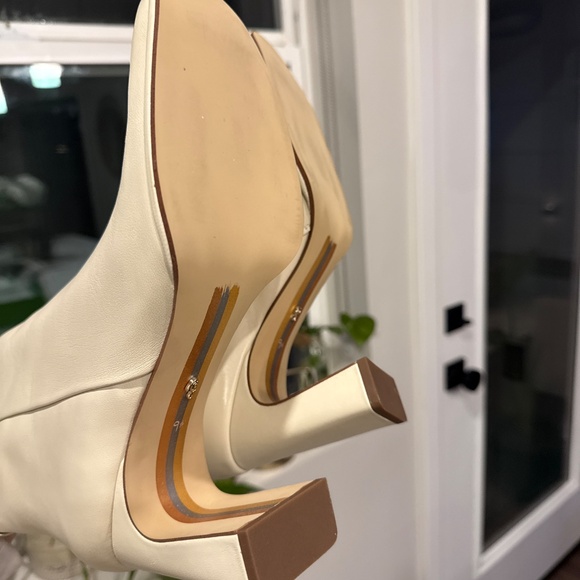 Sam Eldeman leather booties - Picture 2 of 4